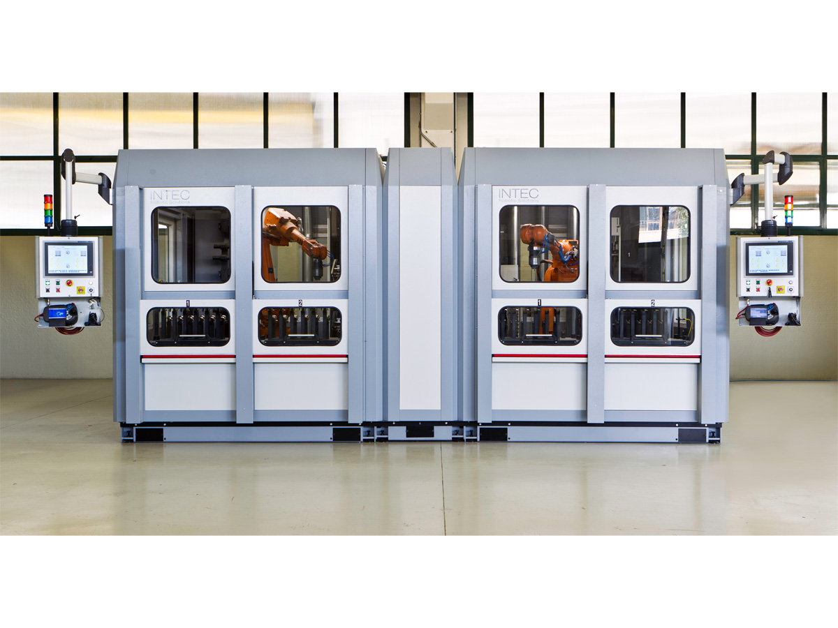 意大利INTEC人工膝关节打磨抛光机器人工作站 - 1